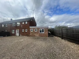 Stoke Road, AYLESBURY photo