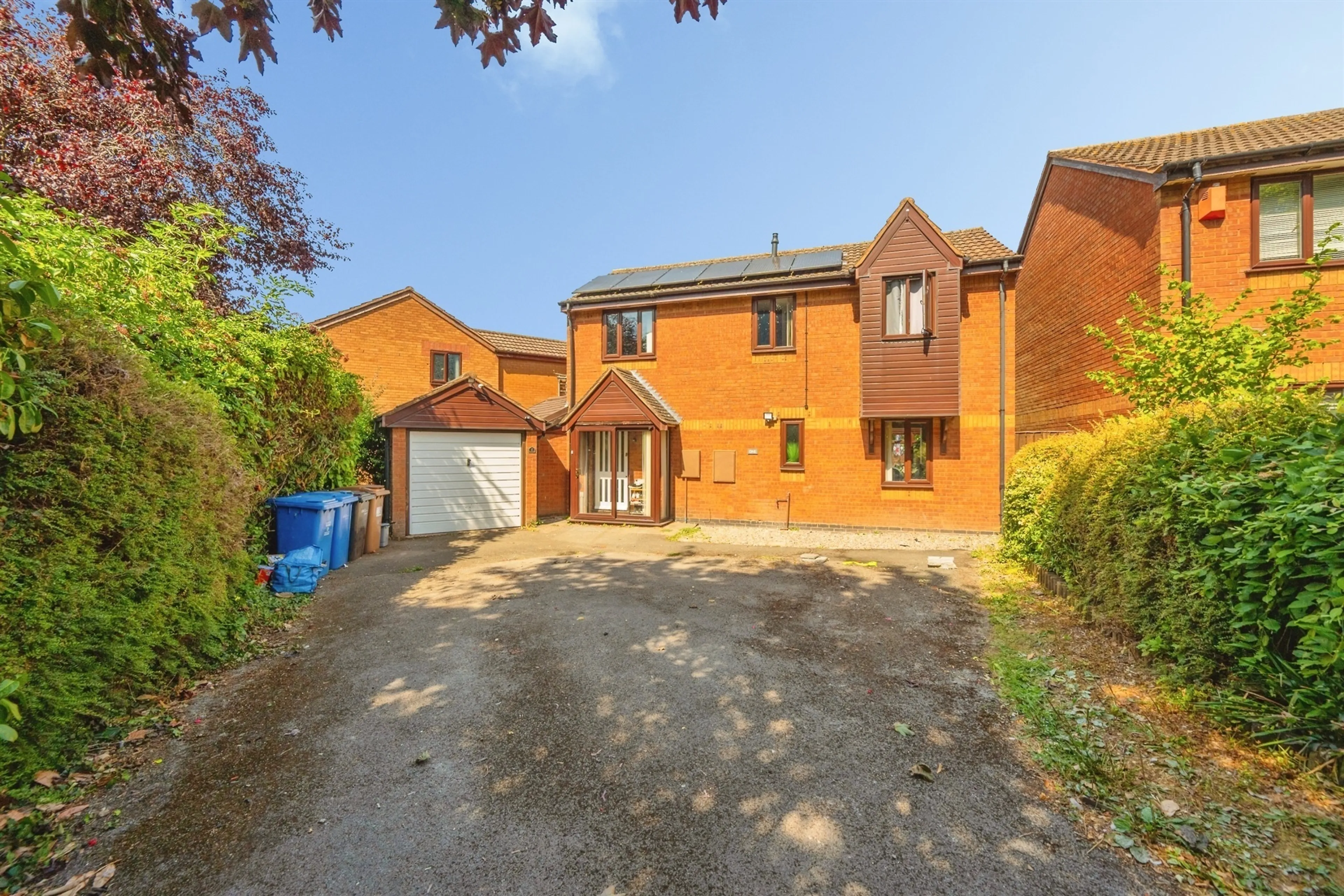 Property photo 0