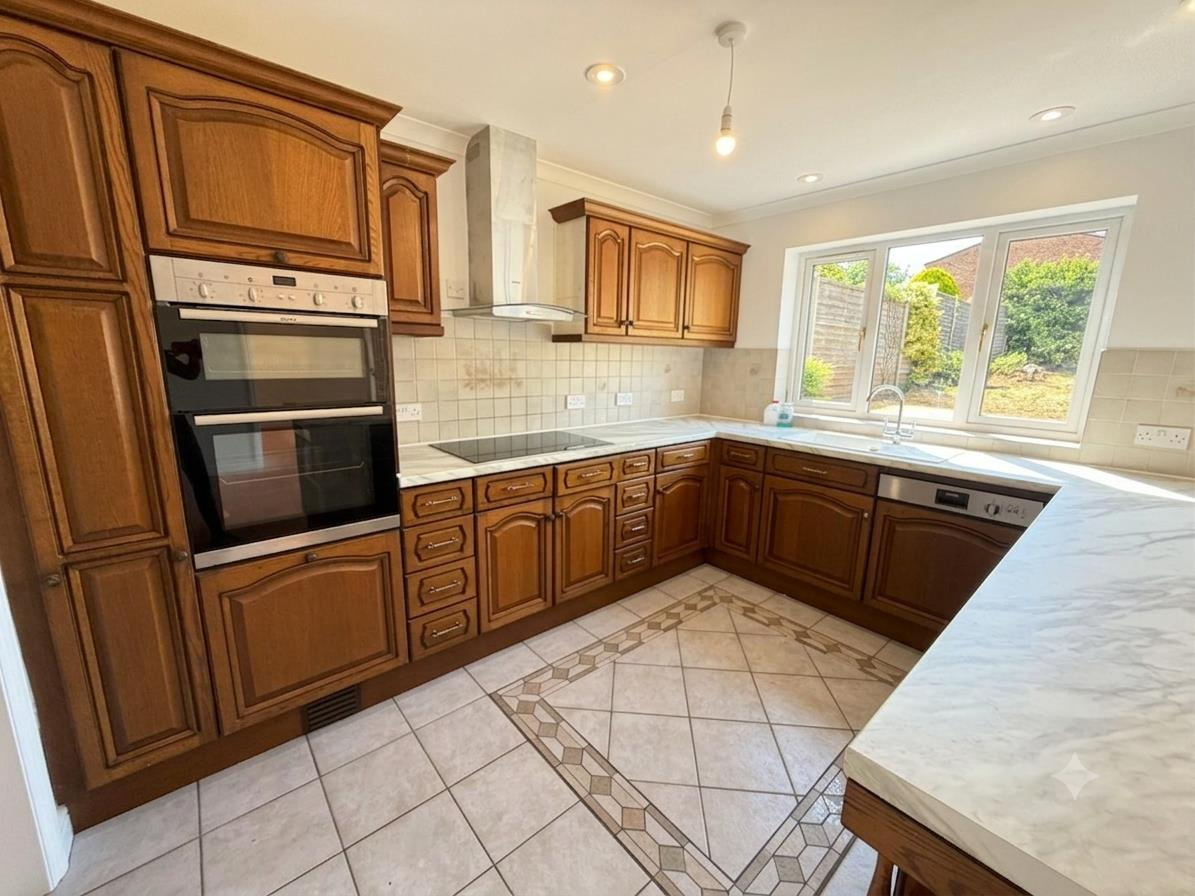 Staverton Road, Daventry Image 3
