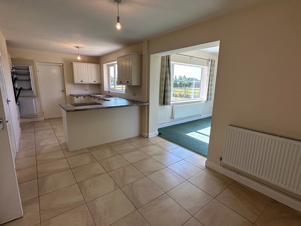 Home Farm Bungalow, Main Road, Aylesby, DN37 7AW Image 7