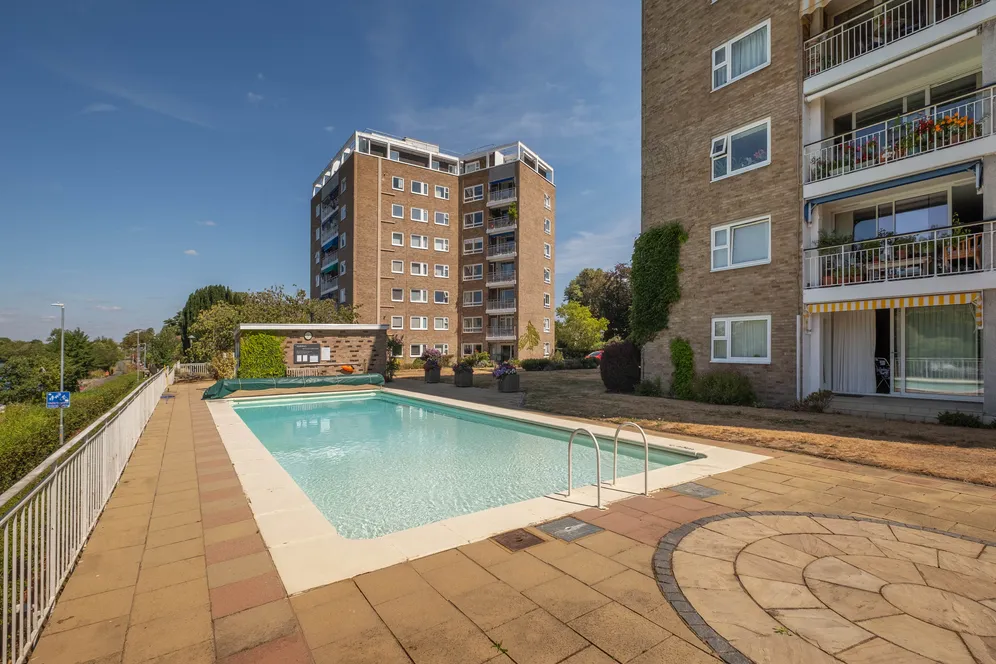 Albany Park Road, Kingston Upon Thames, KT2 photo 16