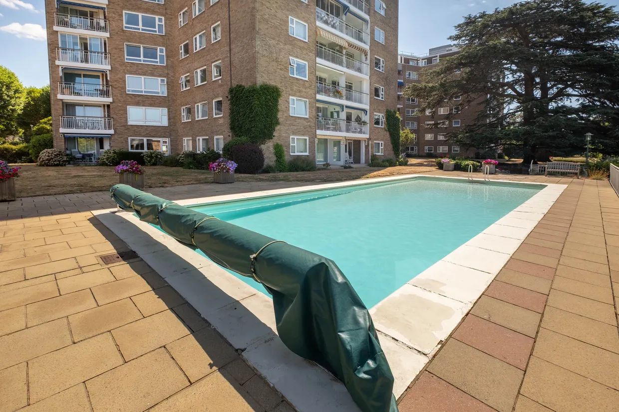 Albany Park Road, Kingston Upon Thames, KT2 photo 17