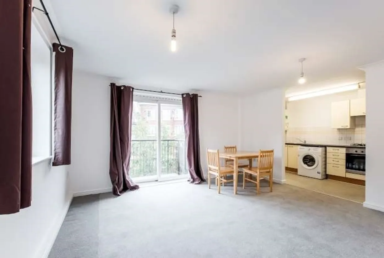 Amhurst Road London E8 photo 1