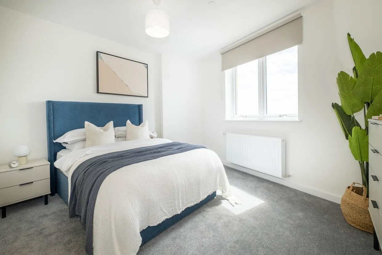 Elmsleigh Road Staines TW18 photo 2