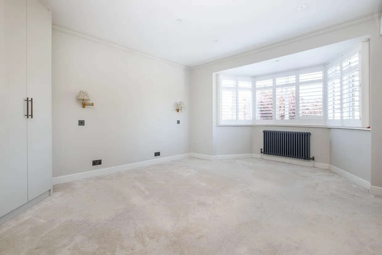 Dickerage Road Kingston Upon Thames KT1 photo 5