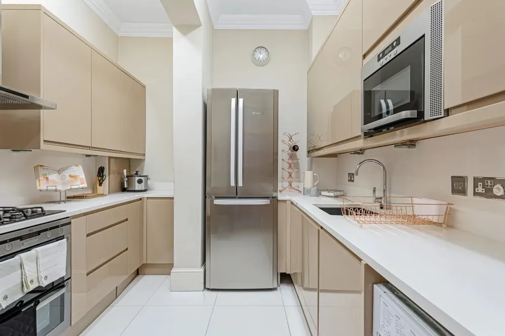 Kensington Court London W8 photo 5
