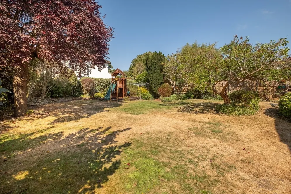 Dickerage Road Kingston Upon Thames KT1 photo 8