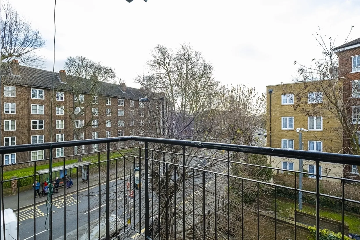 Amhurst Road London E8 photo 9