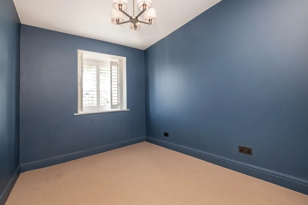 Dickerage Road Kingston Upon Thames KT1 photo 10