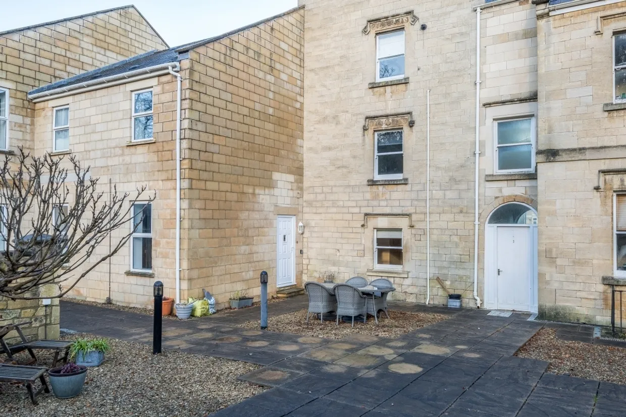Englishcombe Lane Bath BA2 photo 9