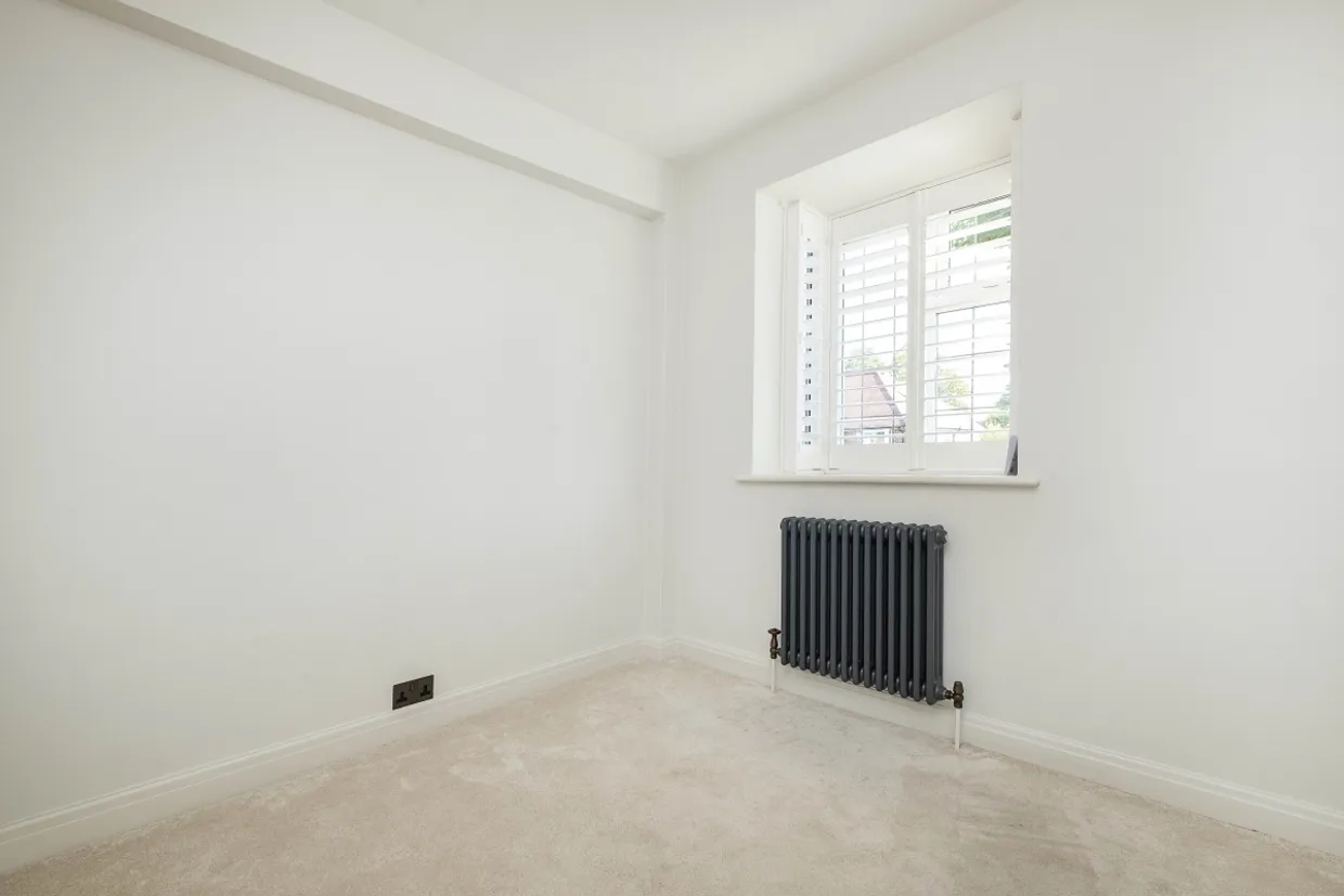 Dickerage Road Kingston Upon Thames KT1 photo 11