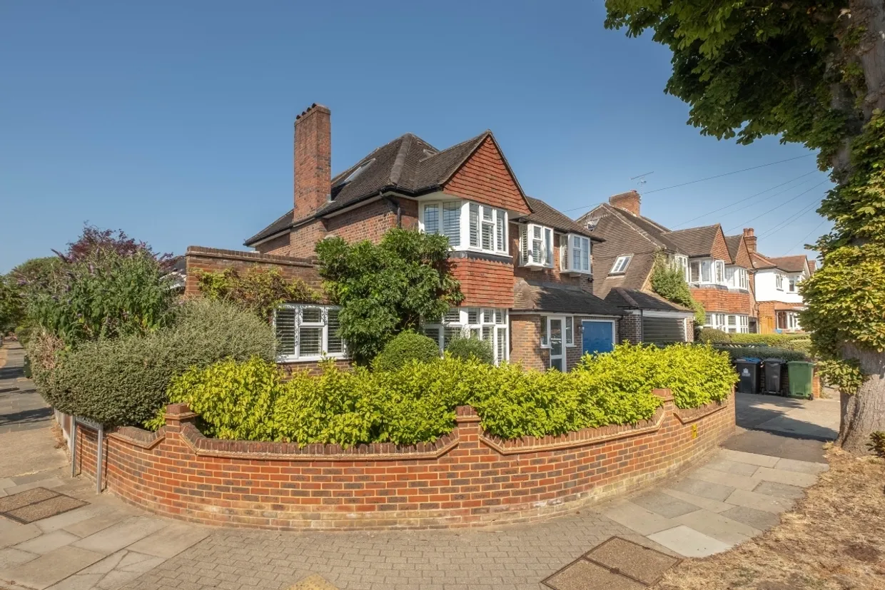 Dickerage Road Kingston Upon Thames KT1 photo 24