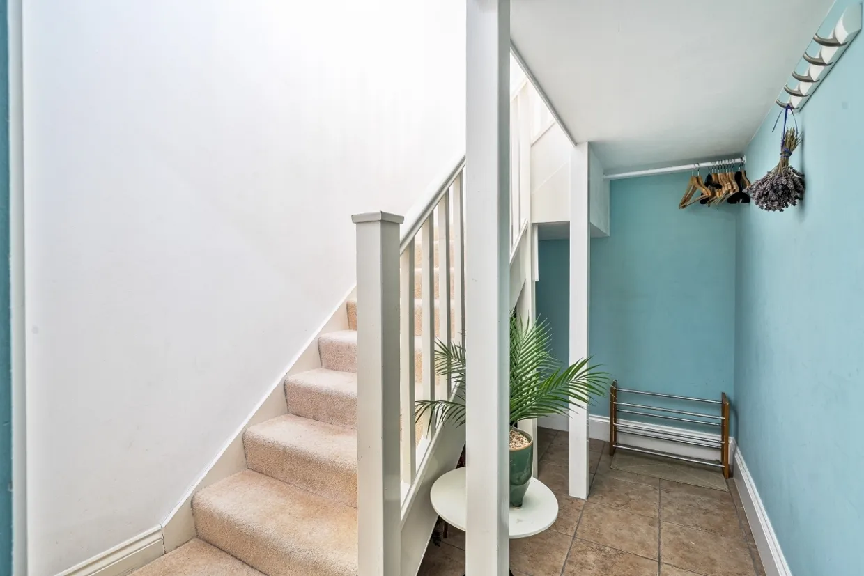 Englishcombe Lane Bath BA2 photo 23
