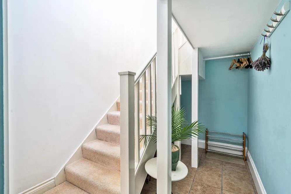 Englishcombe Lane Bath BA2 photo 23