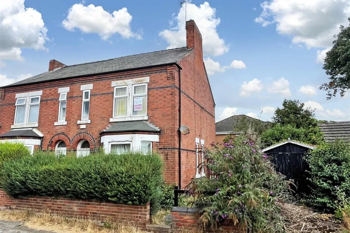 Church Avenue, Daybrook, NOTTINGHAM