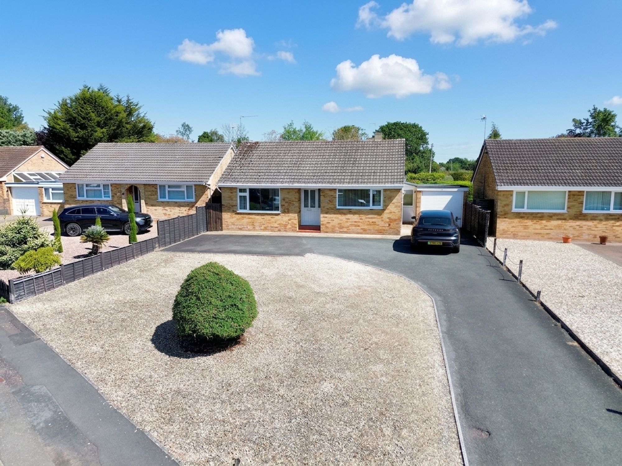 Sylvan Way, Monkton Heathfield, TA2 Image 1