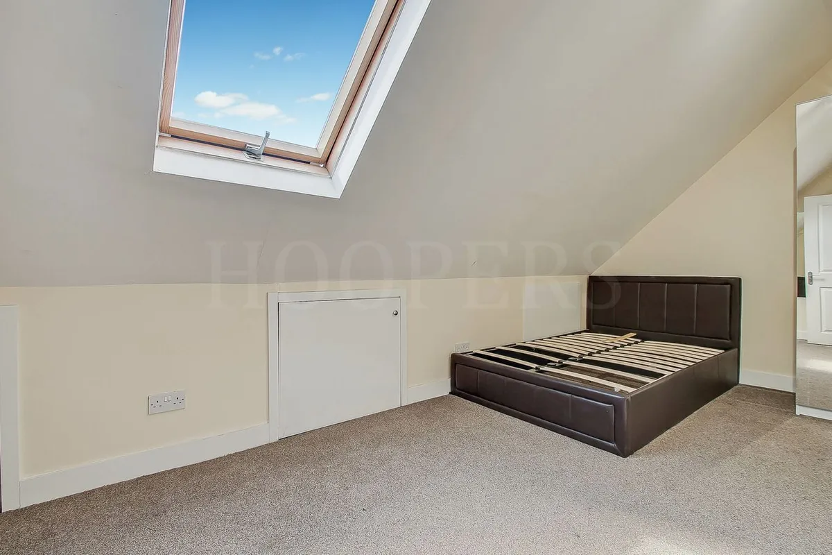 North Circular Road, London, NW10