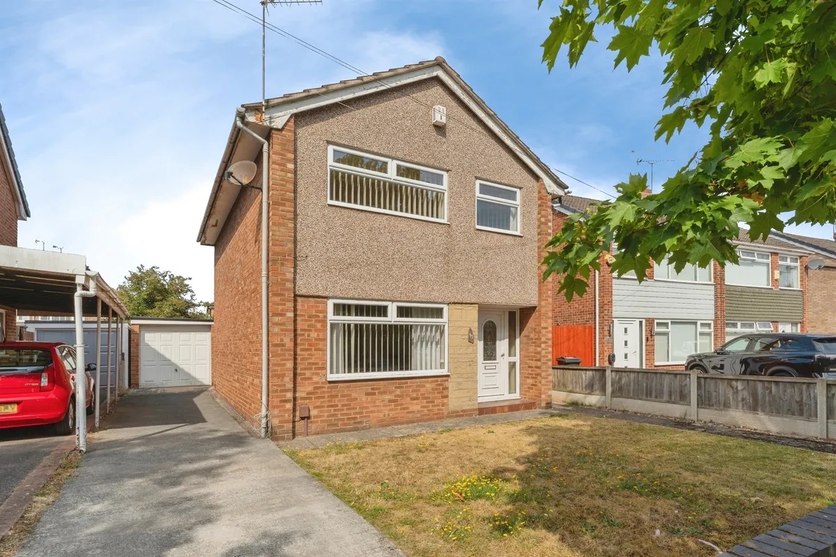 Summertrees Road, Great Sutton, Ellesmere Port
