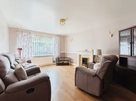 Summertrees Road, Great Sutton, Ellesmere Port thumb 2