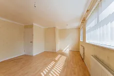 Summertrees Road, Great Sutton, Ellesmere Port