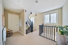 Meadow Walk, Harpenden, AL5 photo 5