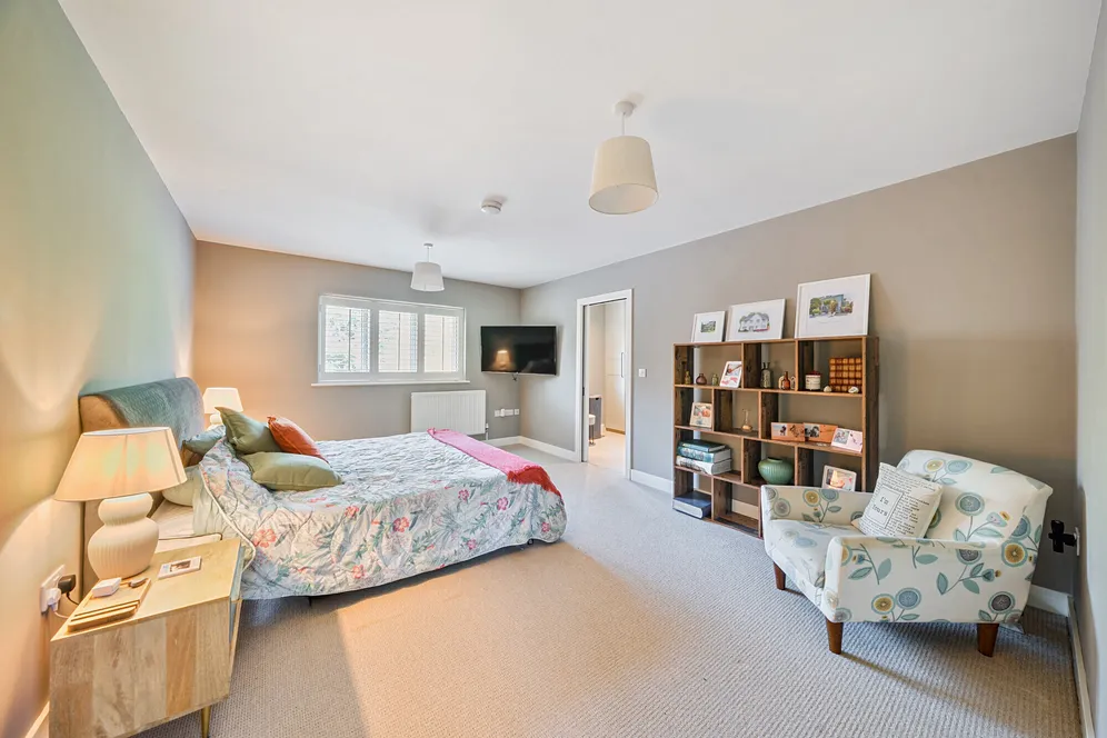 Meadow Walk, Harpenden, AL5 photo 6