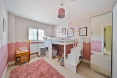 Meadow Walk, Harpenden, AL5 photo 7
