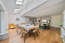 Meadow Walk, Harpenden, AL5 photo 24