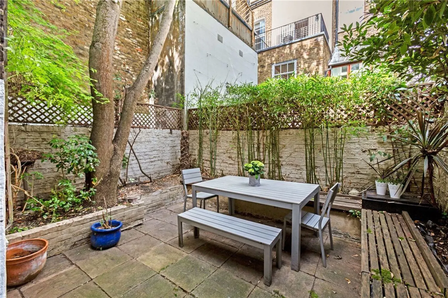 Alderney Street, London, SW1V photo 3