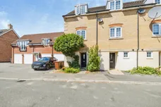 Gabriel Crescent, Lincoln