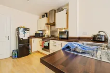 Gabriel Crescent, Lincoln