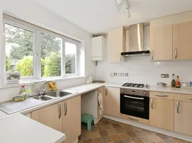 The Spinney, Moortown, Leeds thumb 3