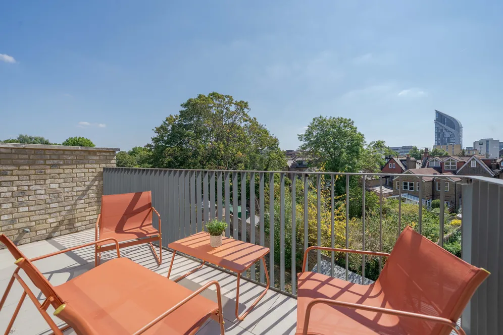 Carlton Road, Ealing, W5 photo 8