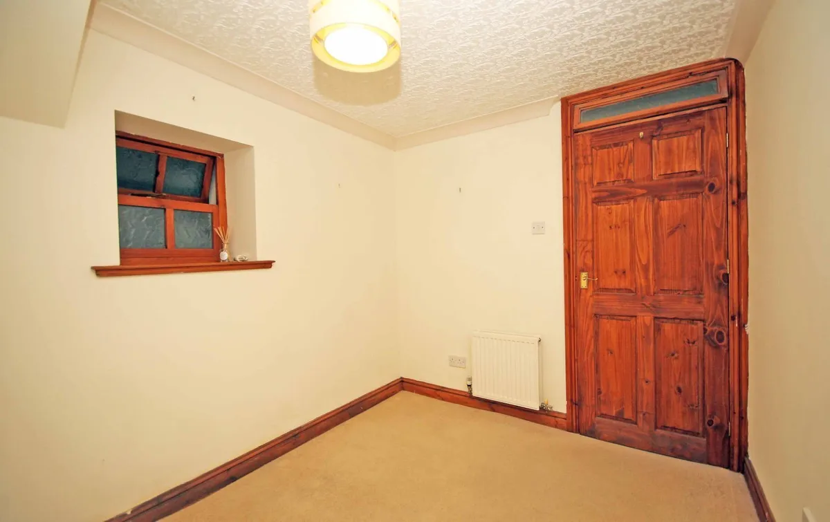 Brynffynnon, Y Felinheli, Gwynedd, LL56