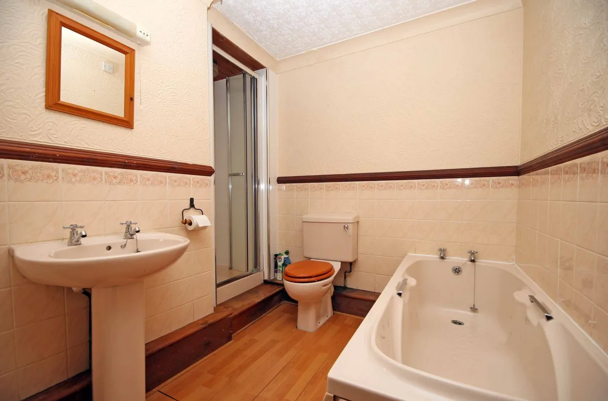 Brynffynnon, Y Felinheli, Gwynedd, LL56