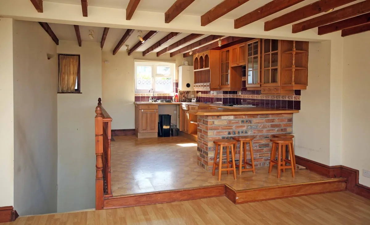 Brynffynnon, Y Felinheli, Gwynedd, LL56