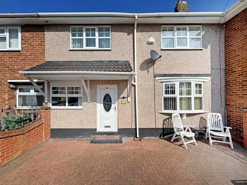 Ivanhoe Crescent, HARTLEPOOLphoto