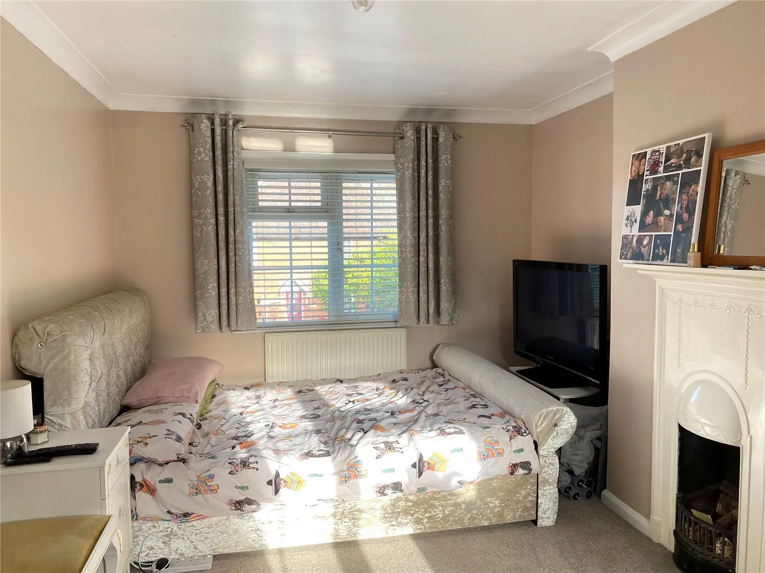 St Clair Close, Oxted, RH8 photo 8