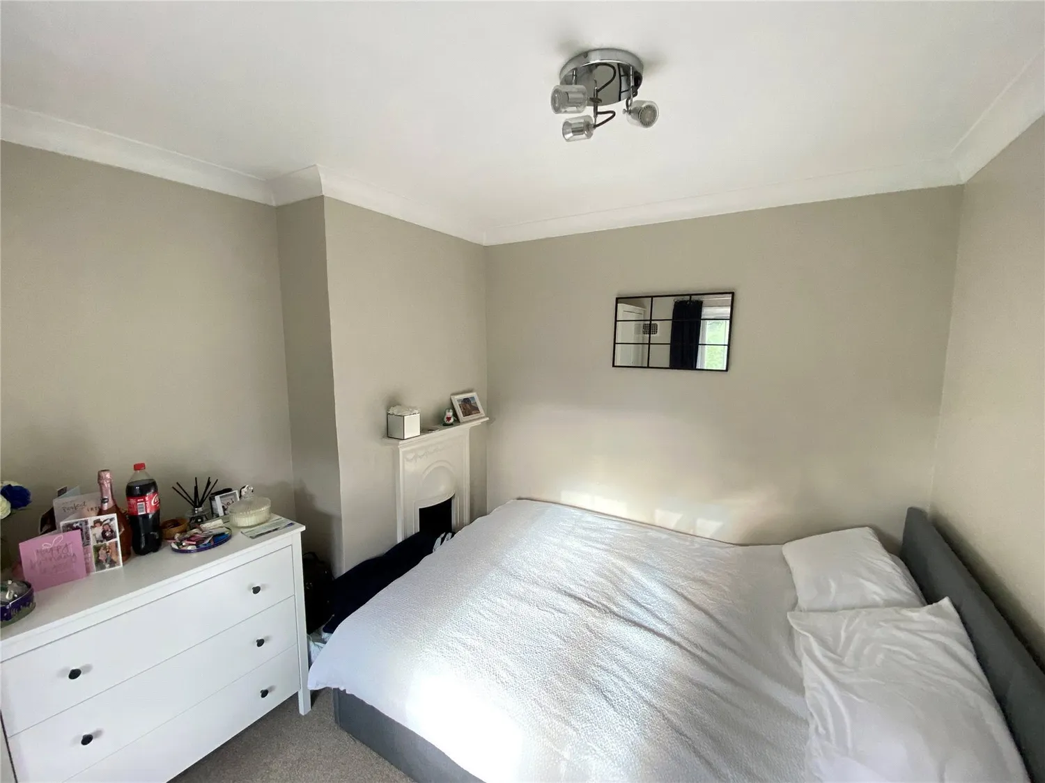 St Clair Close, Oxted, RH8 photo 9