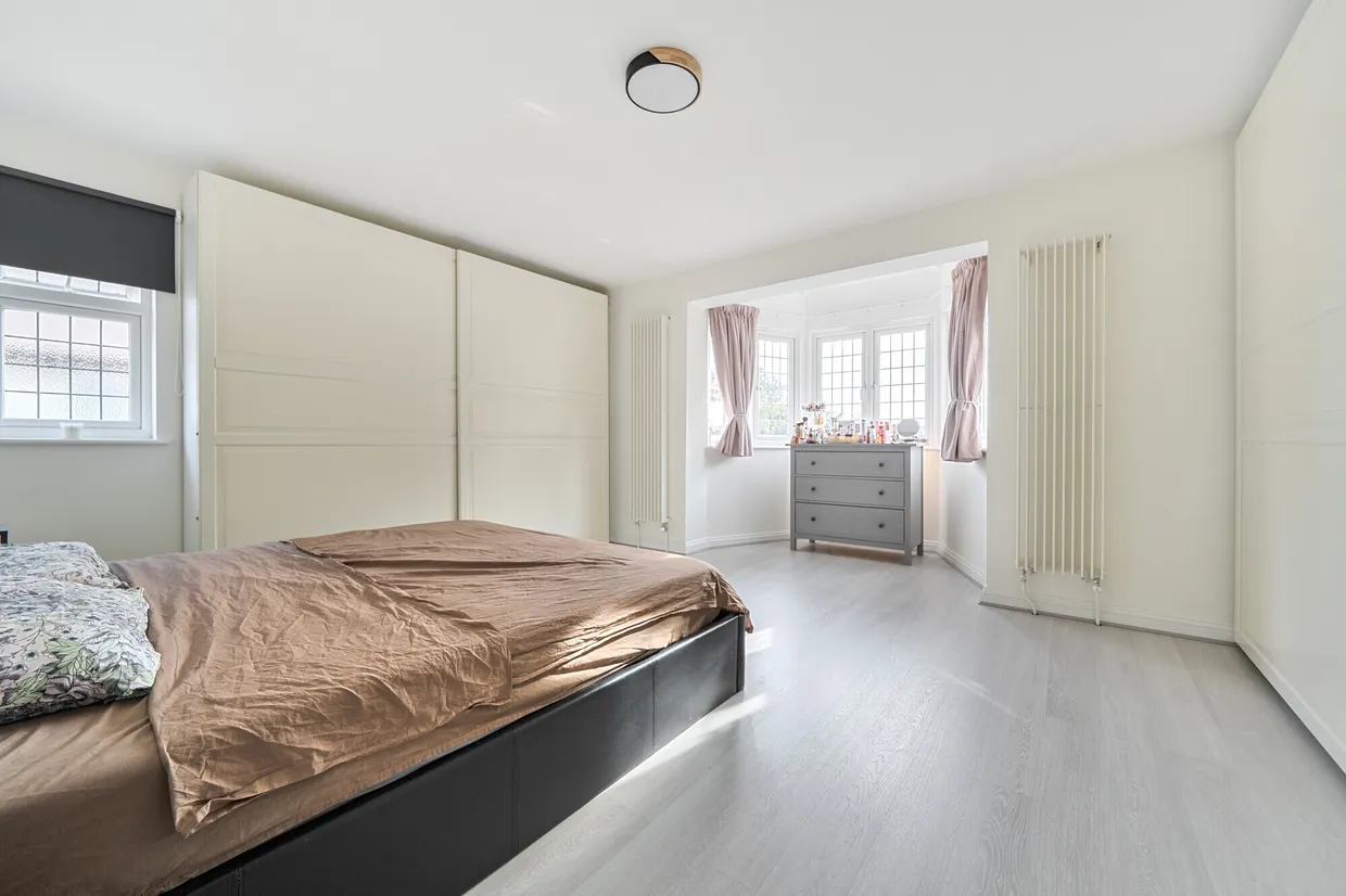 Watling Knoll, Radlett, WD7 photo 23