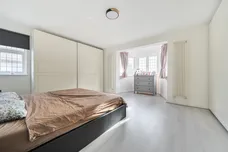 Watling Knoll, Radlett, WD7 photo 23