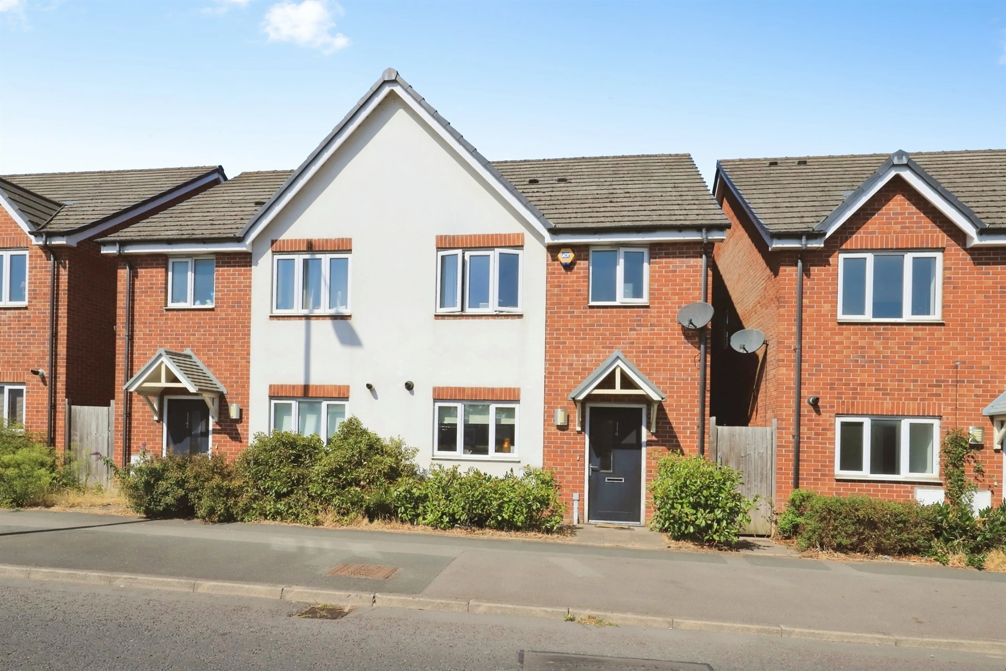 Property photo 0