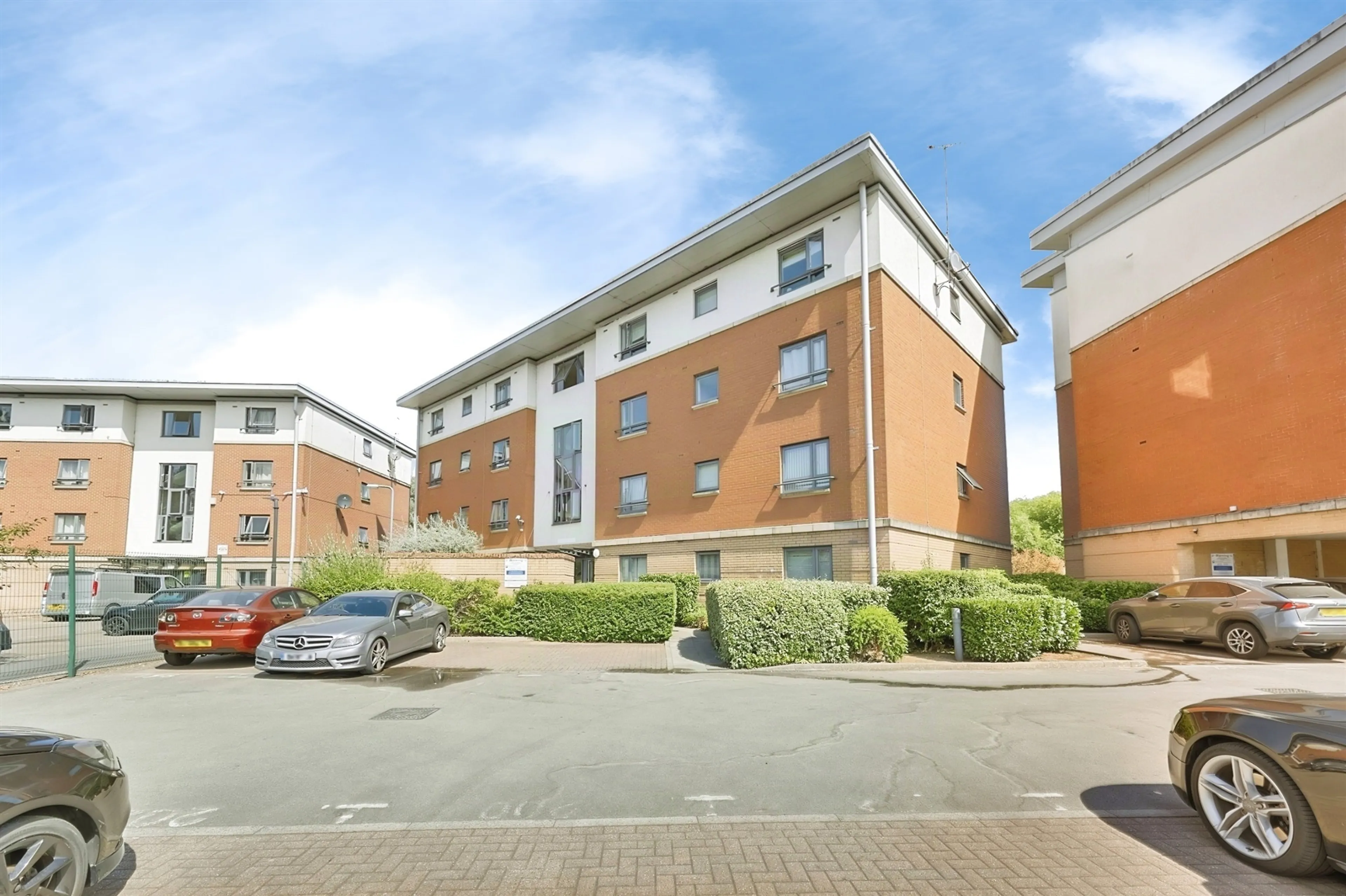 Property photo 0