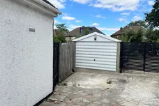 Ferguson Avenue, ROMFORD