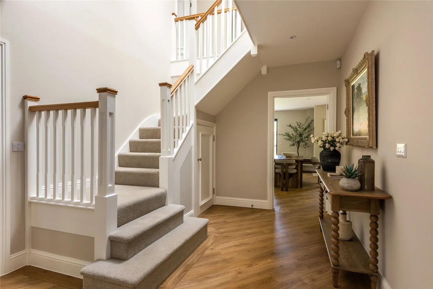 Bechwood Close, Tadworth, KT20 photo 16