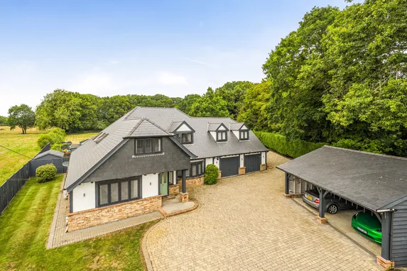 Maidstone Road, Hadlow, TN11