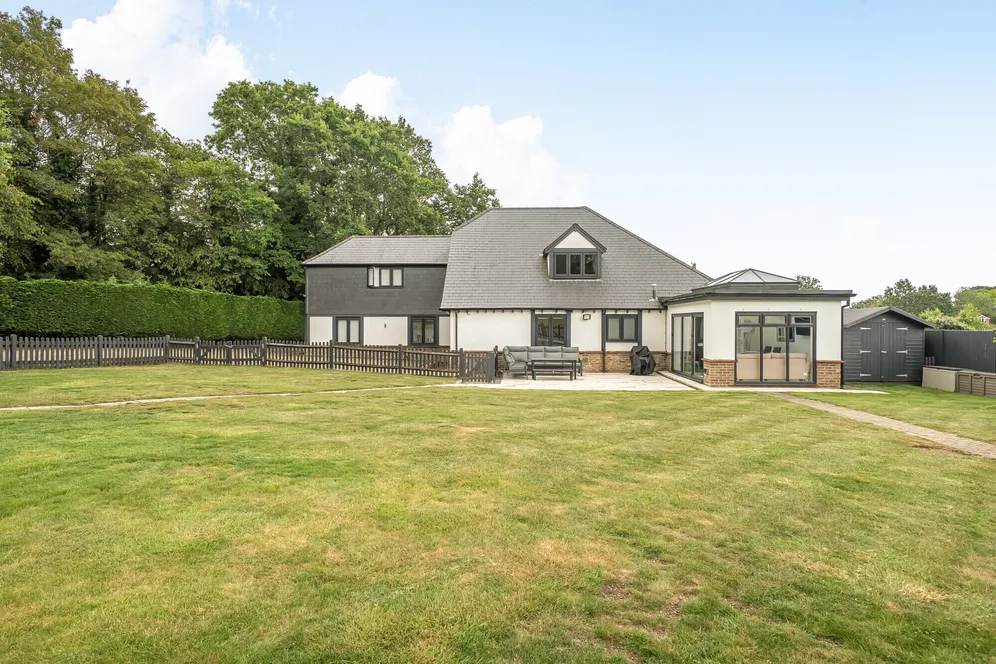 Maidstone Road, Hadlow, TN11 photo 17