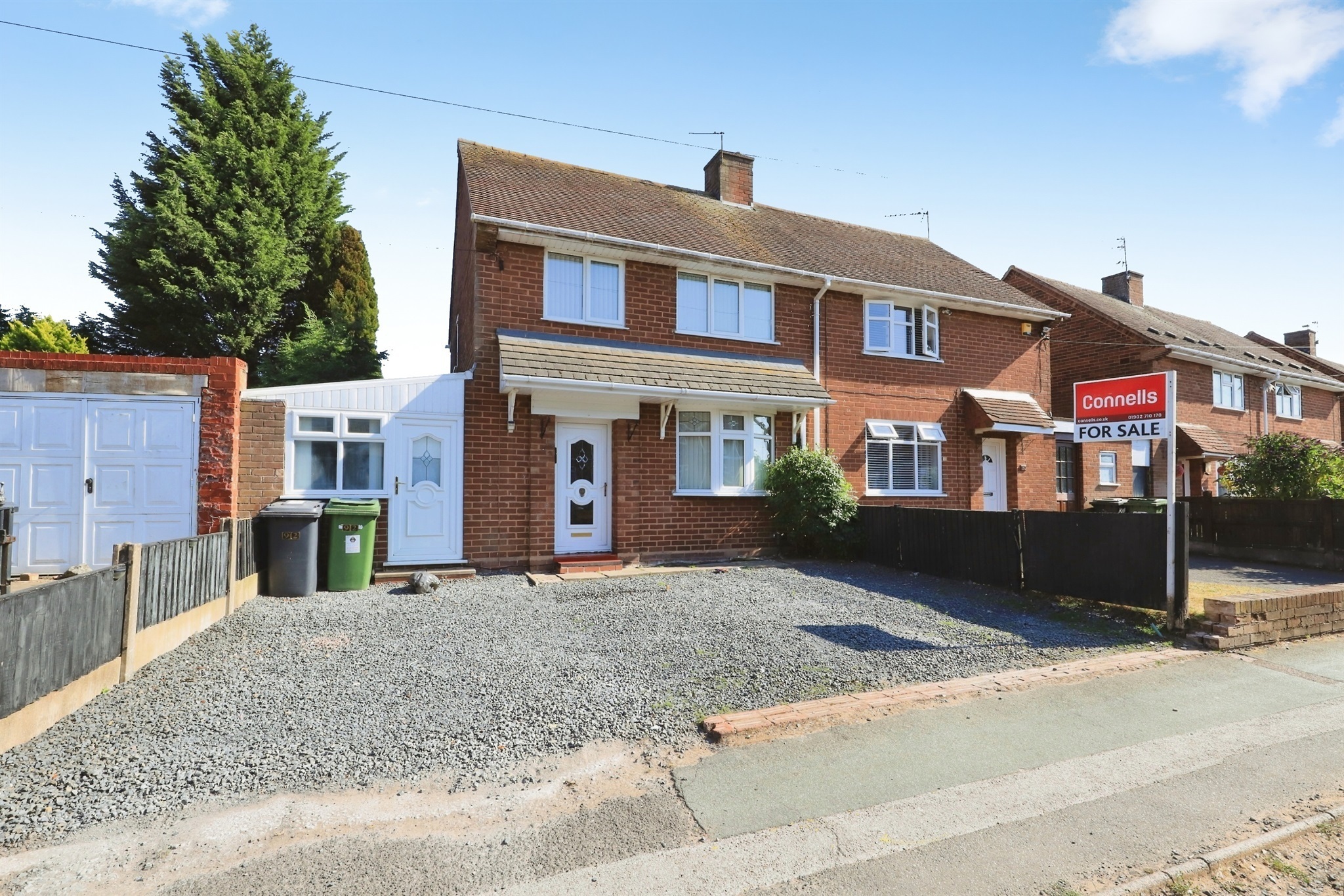 Baylis Avenue