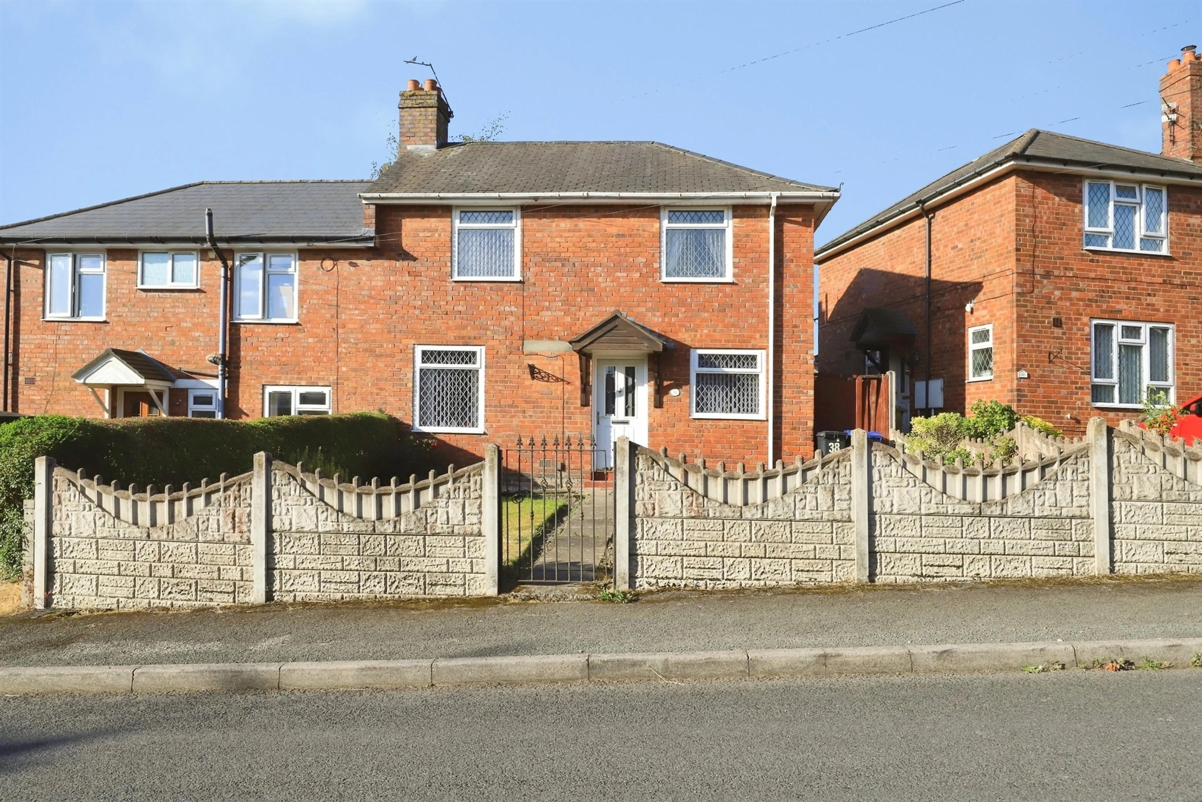 Property photo 0