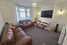 Leesland Road, GOSPORT